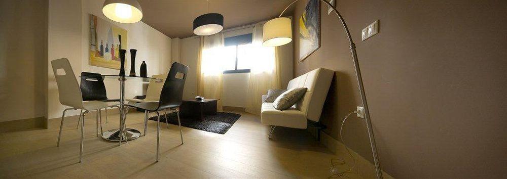 Apartamentos 16:9 Suites アルメリア エクステリア 写真